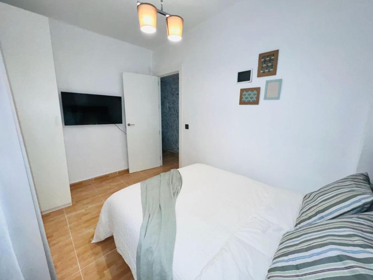 Holidays2Malaga 2 Bedroom Armengual De La Mota Close Shopping Center 외부 사진