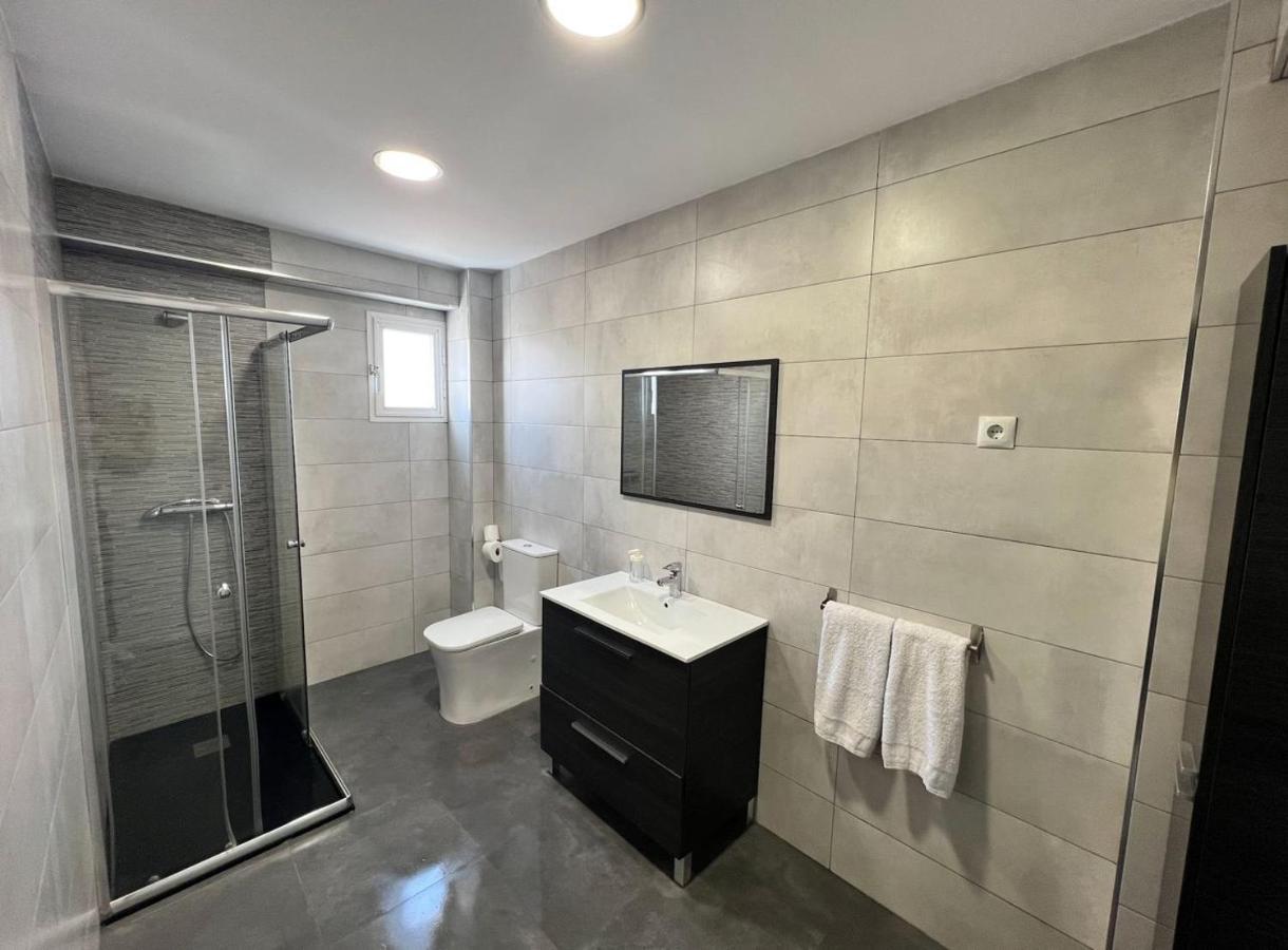 Holidays2Malaga 2 Bedroom Armengual De La Mota Close Shopping Center 외부 사진