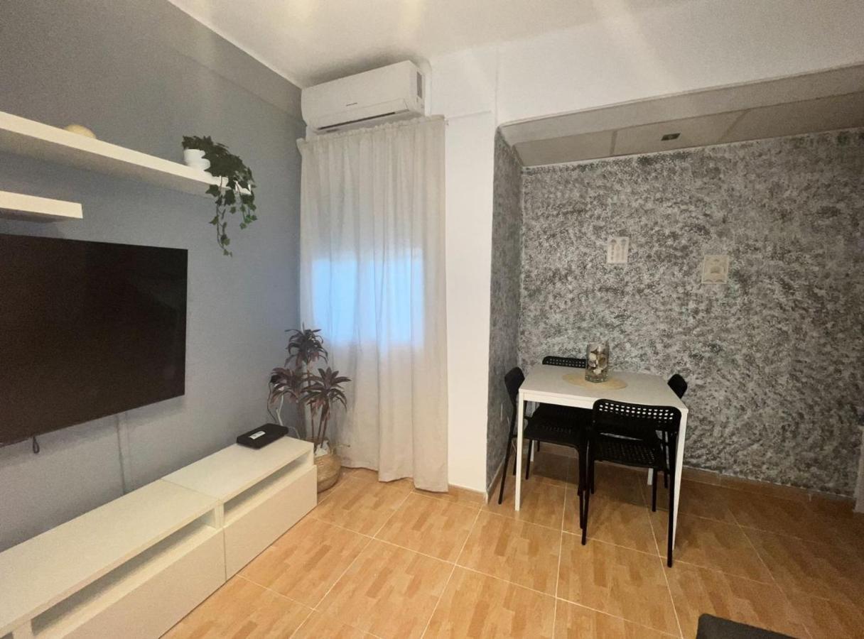 Holidays2Malaga 2 Bedroom Armengual De La Mota Close Shopping Center 외부 사진