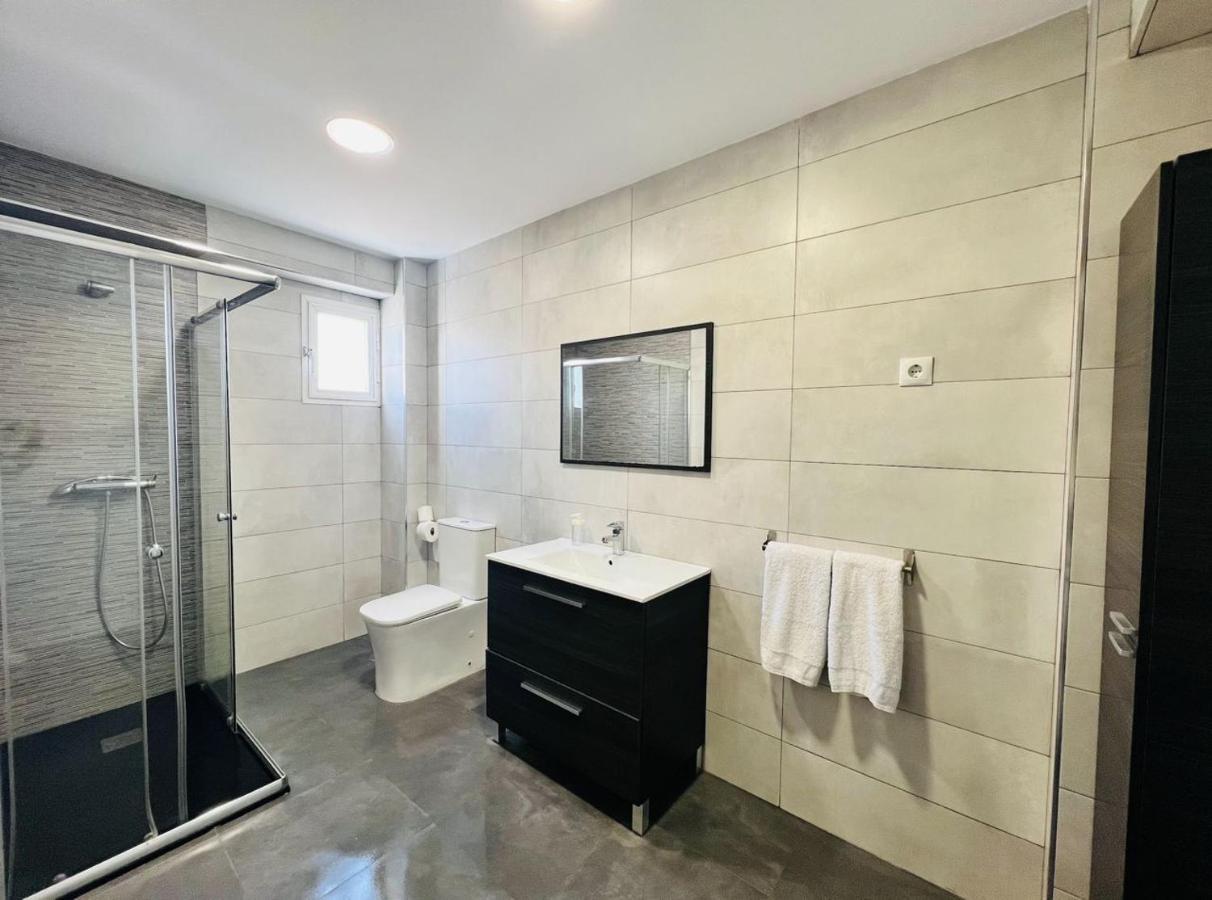 Holidays2Malaga 2 Bedroom Armengual De La Mota Close Shopping Center 외부 사진
