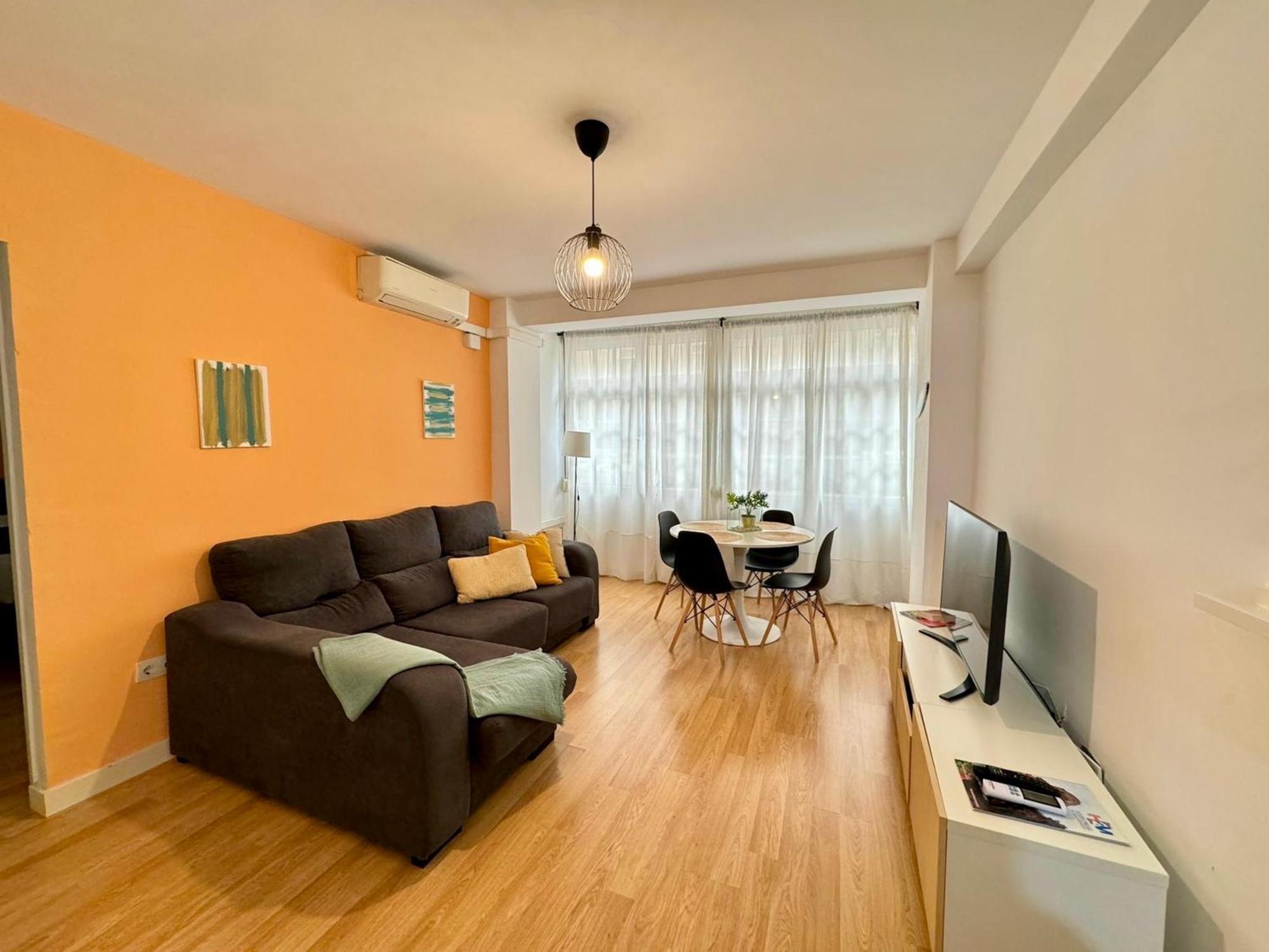 Holidays2Malaga 2 Bedroom Armengual De La Mota Close Shopping Center 외부 사진
